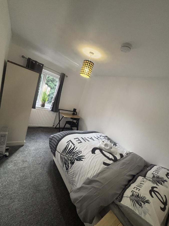 Cosy Charming room in big house - B&B