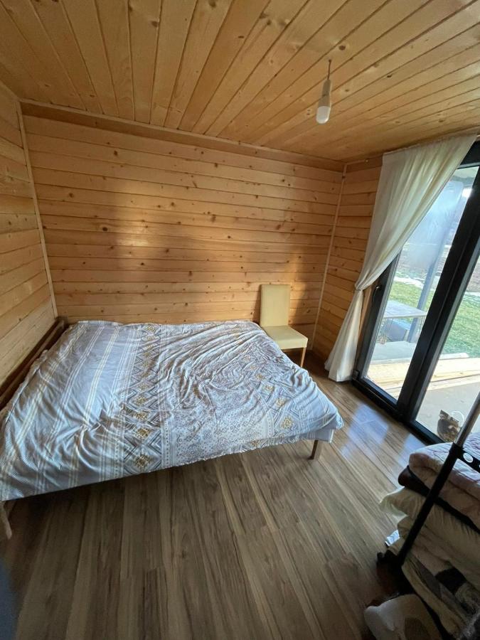 Shpija e Liqenit - Ferienwohnung Pristina