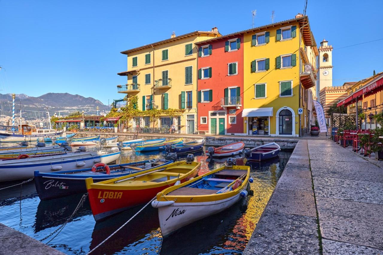 Al Porticciolo Apartment - B&B Castelletto di Brenzone