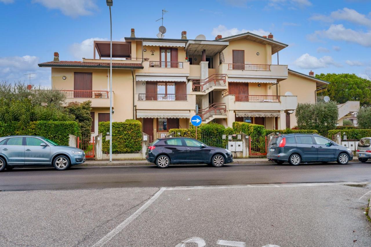 Casa Attilia - con terrazza WiFi e aria condizionata - Ferienwohnung