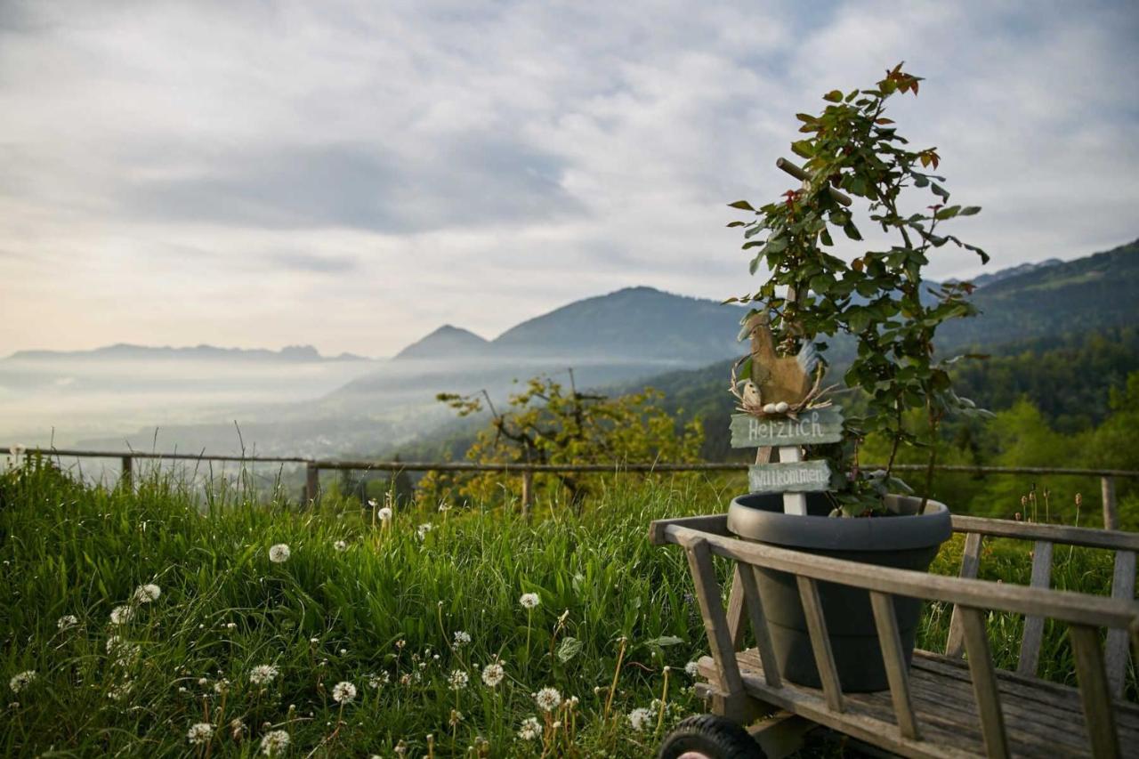 Appartement met 1 Slaapkamer, Balkon en Badkamer