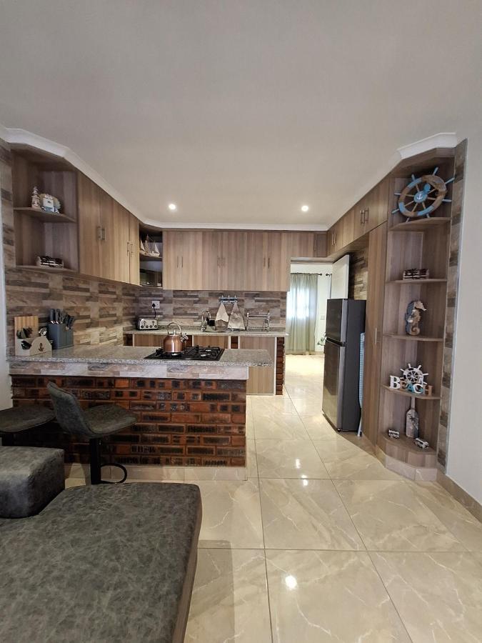 Oceans Rise Guest House - B&B