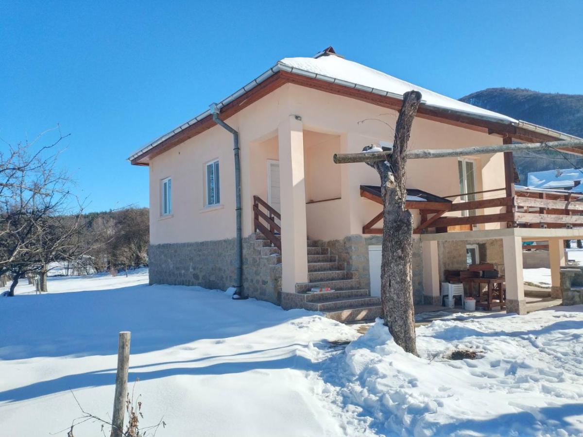 Осоговска Бистрица - B&B