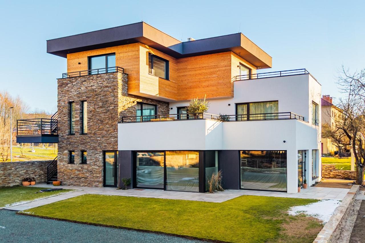 Pinot Noir Apartments & Wine Bar - B&B