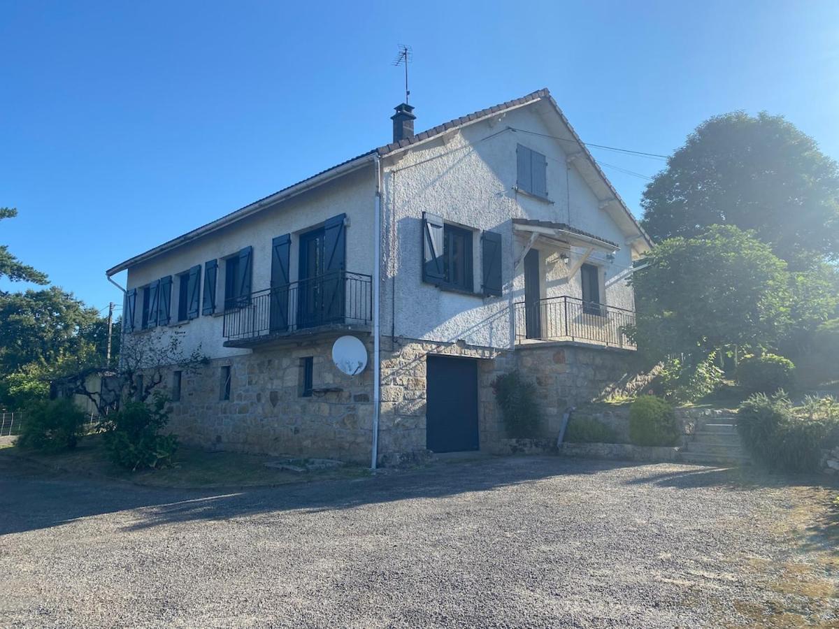 Chez Nono et Nana - B&B Servières-le-Château