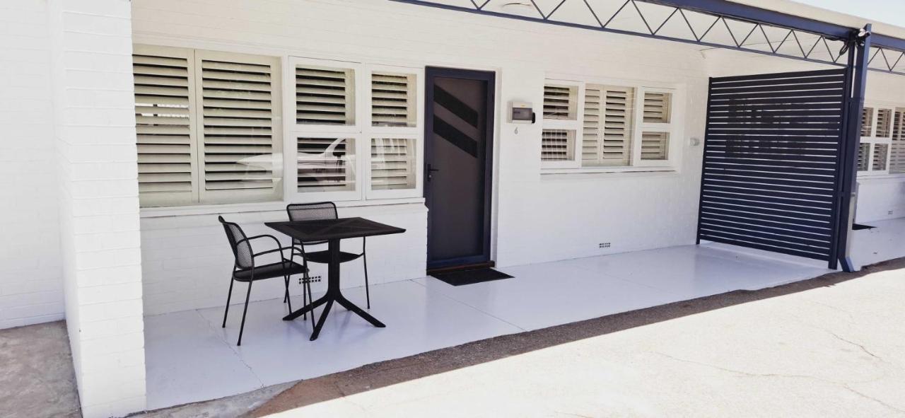 Inviting Stay Close to Rockingham and Palm Beach - Hosted by Canstay - B&B
