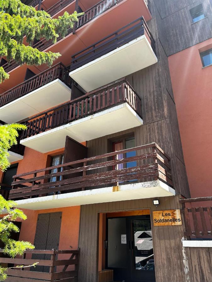 Le Bouquetin au coeur de la station - B&B Risoul