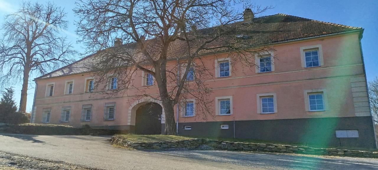 Statek Kloubek - B&B