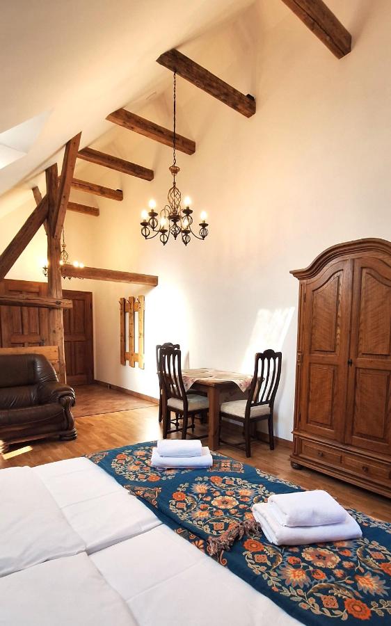 Deluxe One-Bedroom Apartment with Garden View