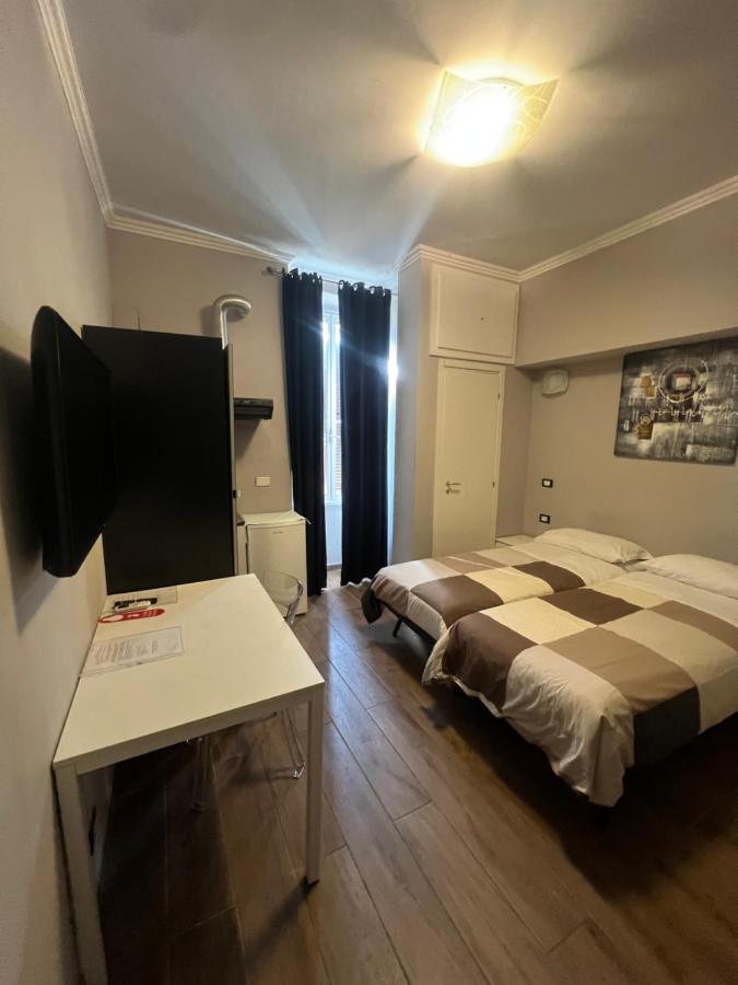 Double or Twin Room with Private Bathroom