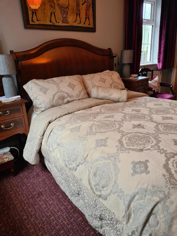 Deluxe Double Room with Shower