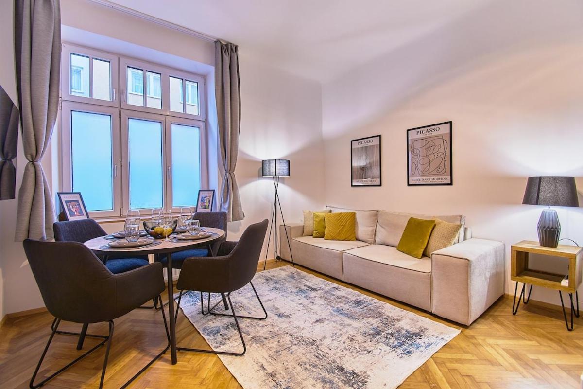 posh Studio Apartment - klassisch & schick - Ferienwohnung Wien