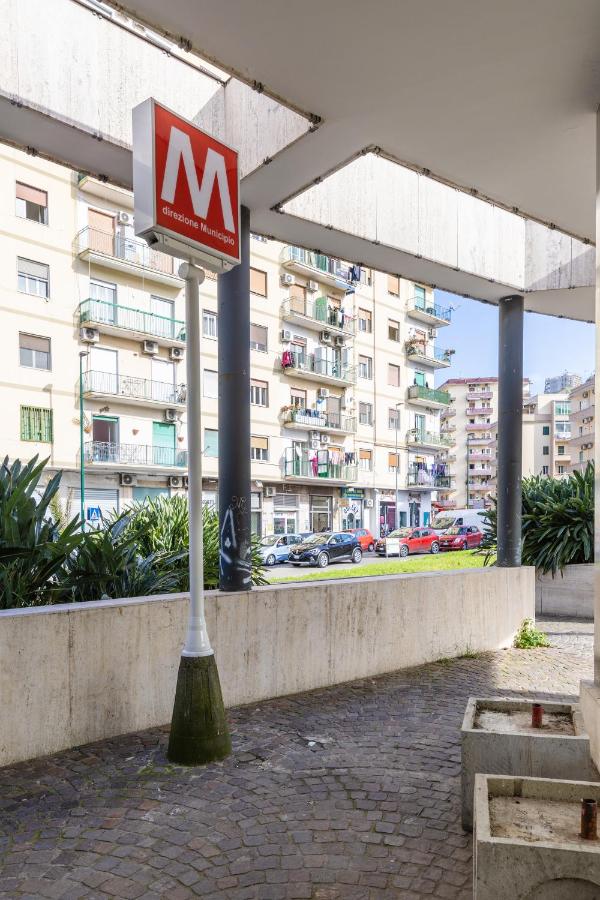 Domus LALA - B&B Napoli
