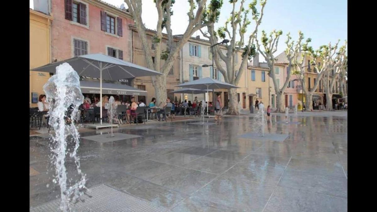 Apartment t3, 50m2, downtown - Bed and Breakfast Istres