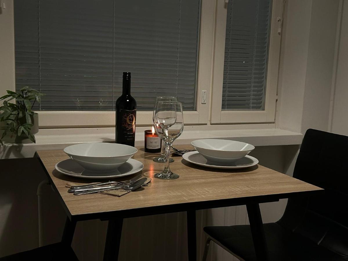 Modern one-bedroom apartment in the heart of the city - Ferienwohnung