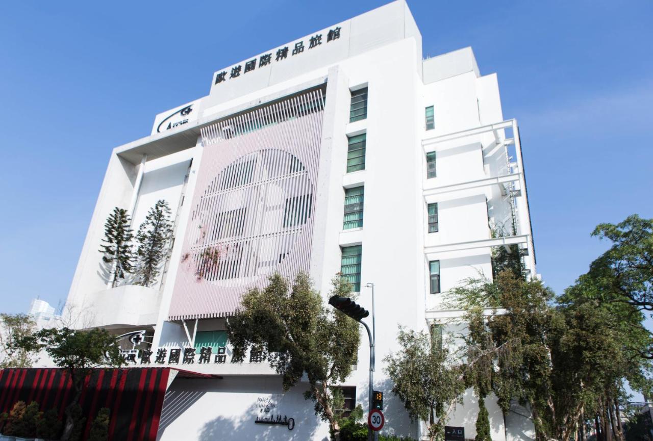 All-Ur Boutique Motel - Taichung Branch - Bed and Breakfast