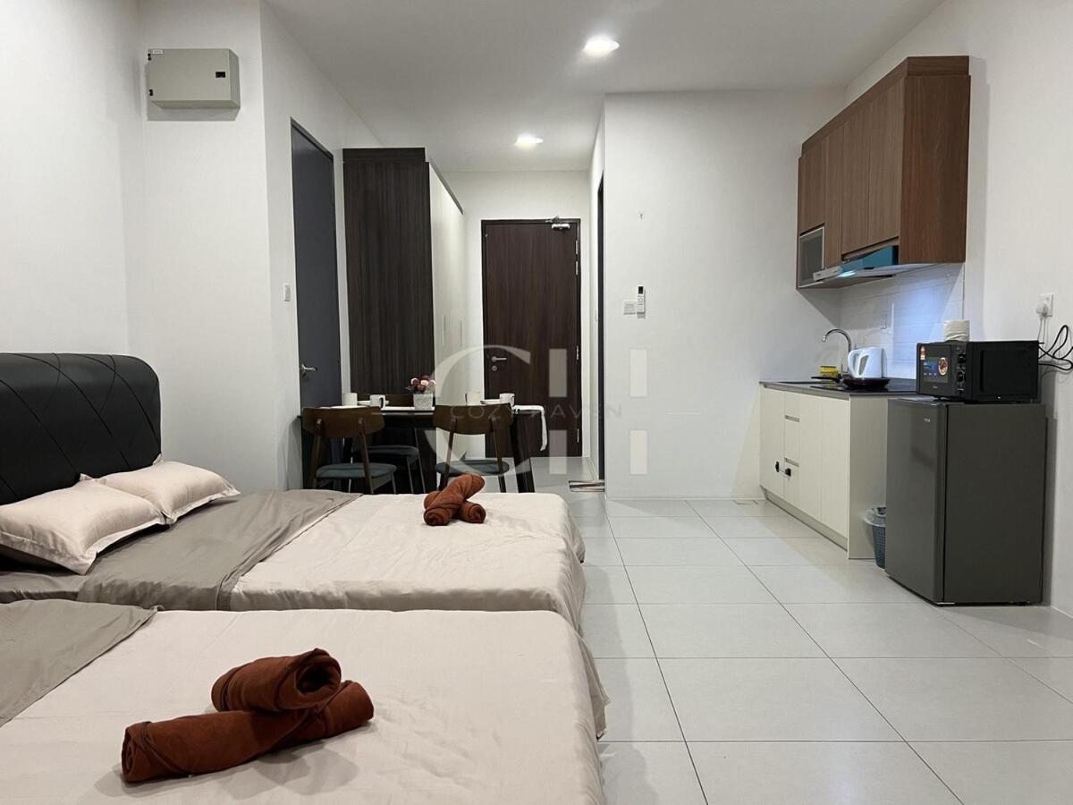 Kuching Podium at 4 pax 361 - B&B Kuching