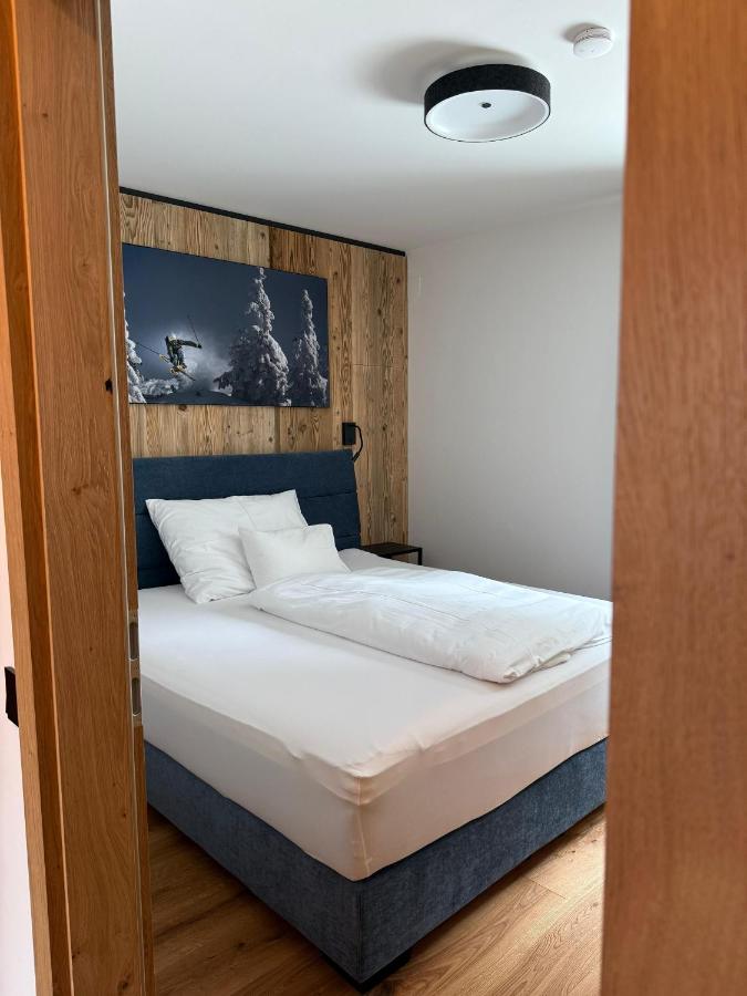One-Bedroom Apartment with Balcony and Mountain View
