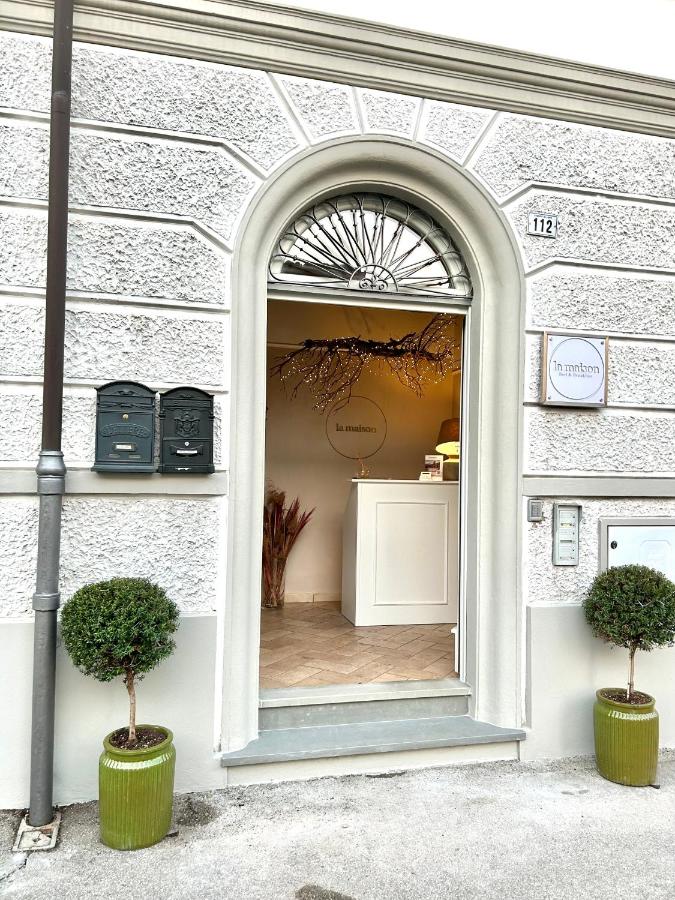 La Maison B&B - Bed and Breakfast