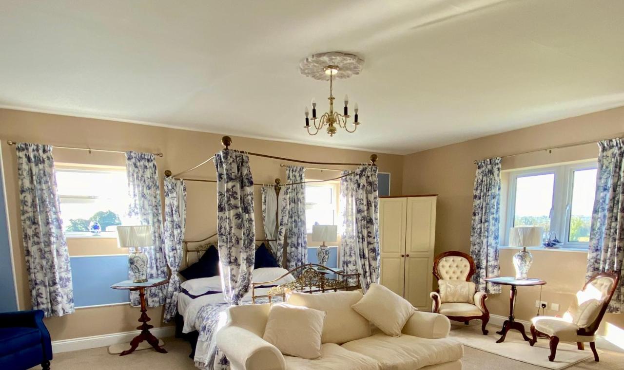 Deluxe Double Room with Bath