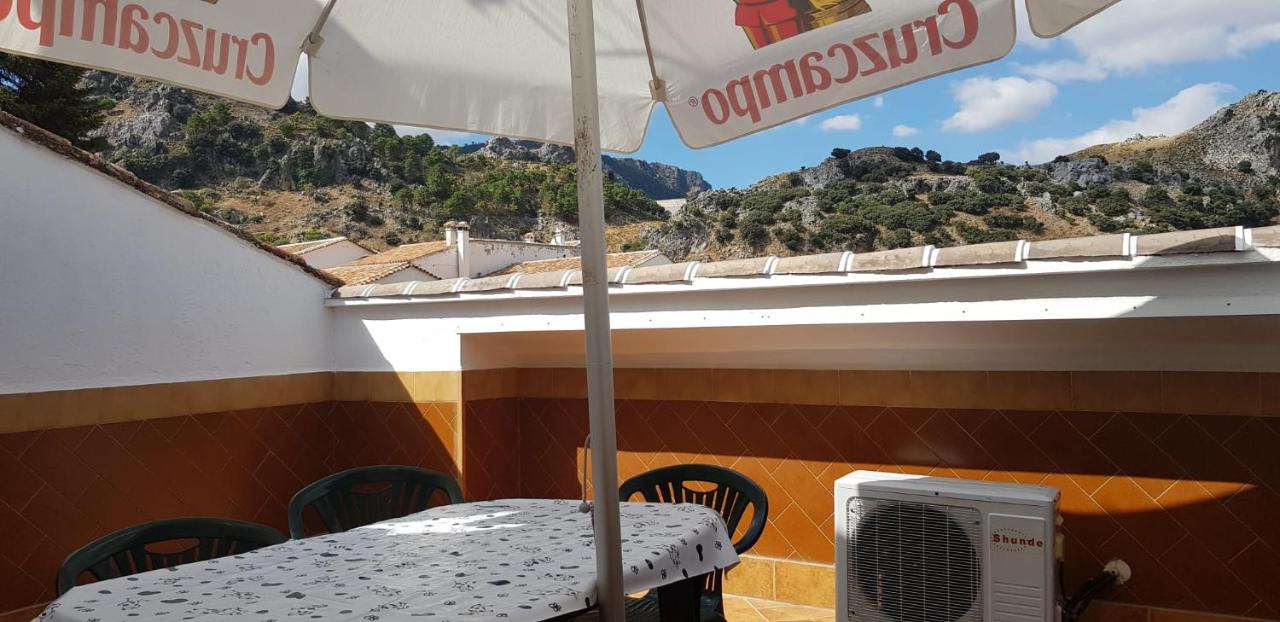 CASA CORRALEs - B&B Grazalema