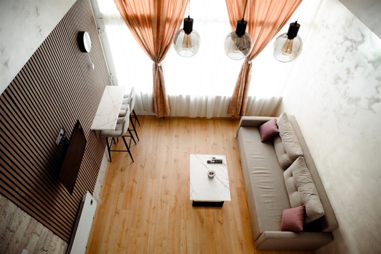 CROWNE Stan11550 Sopstveno Parking Mesto - Chambres d’hôtes
