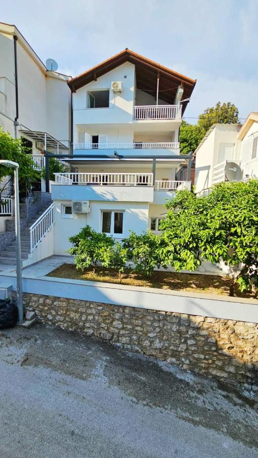 Apartmani Perić - B&B