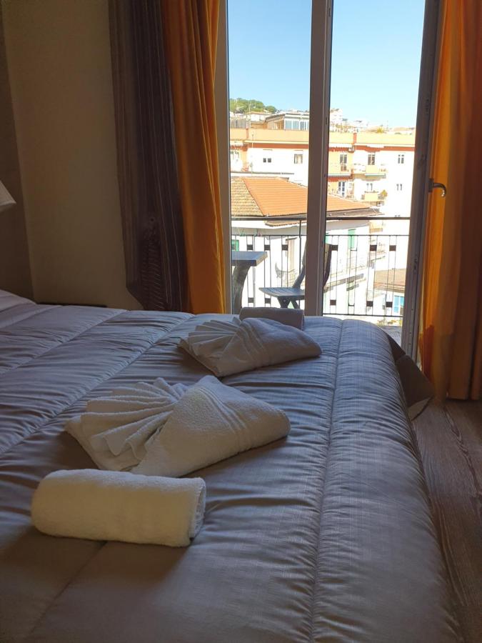 4Rooms Guest House Free Wi-Fi - B&B Salerno