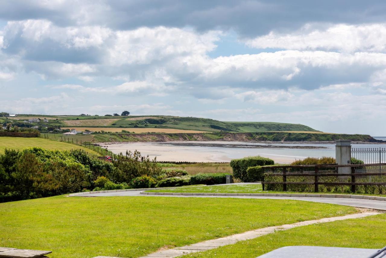 Waterford Villa - 5 Bed - Sleeps 10 - Parking - B&B Sluggera Cross Roads