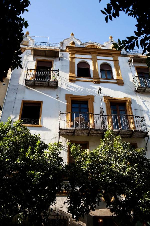 Sevilla a los pies de la Giralda - B&B