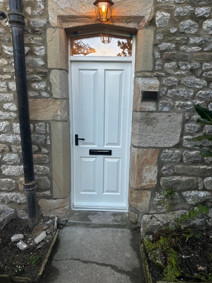 Prior Hall Farm Cottage - 3 bedroom luxury cottage in center of Malham - Chambres d'hôtes Malham