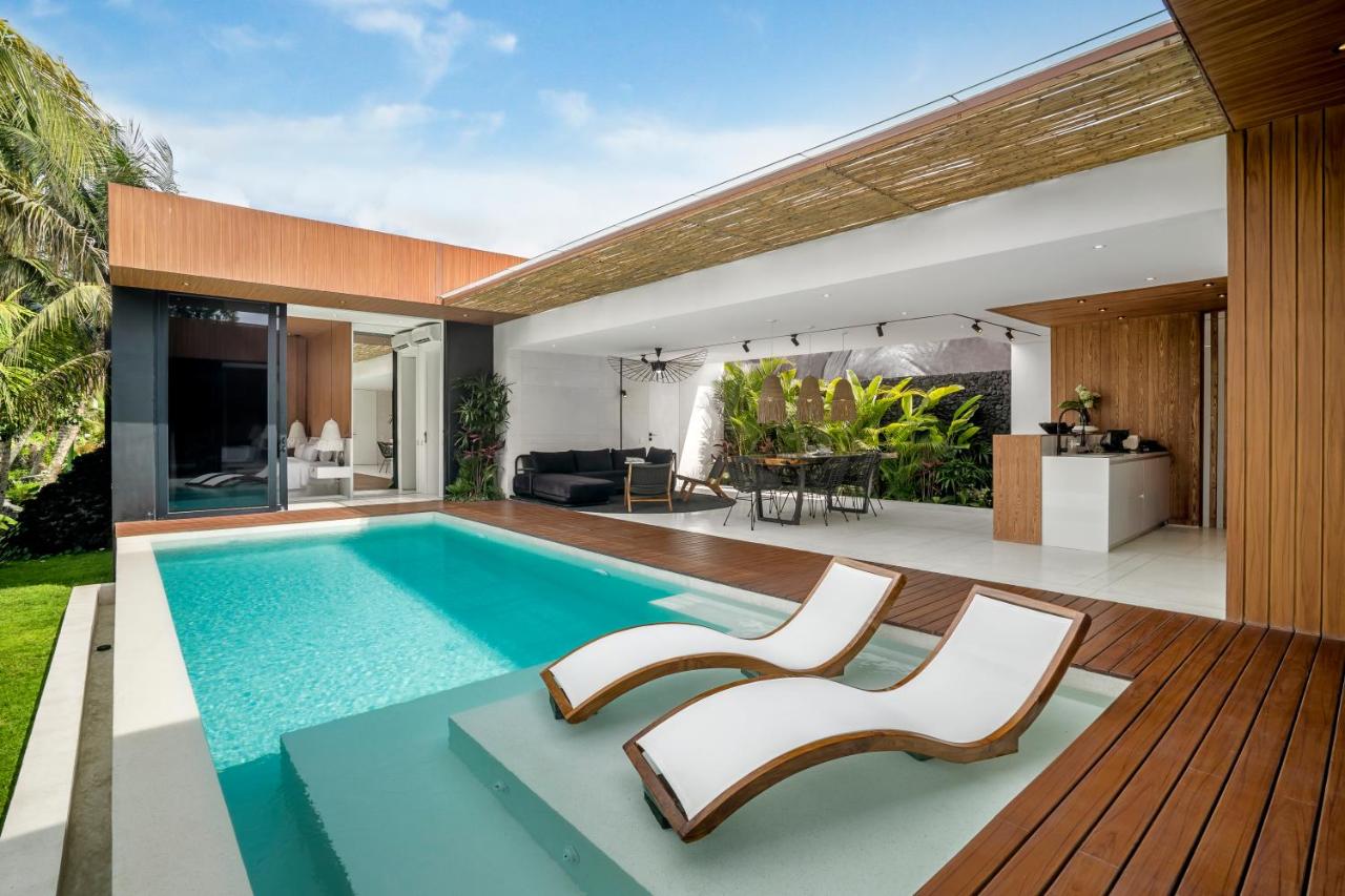 Green Flow Ubud Villas - Bed and Breakfast Ubud
