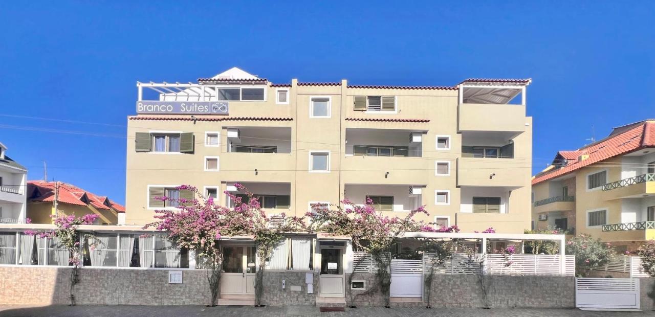 Branco Suites - Rooms & Holiday Apartments - B&B