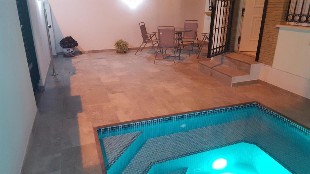 House with Your Own Private Pool sleeps 5 Sucina - B&B