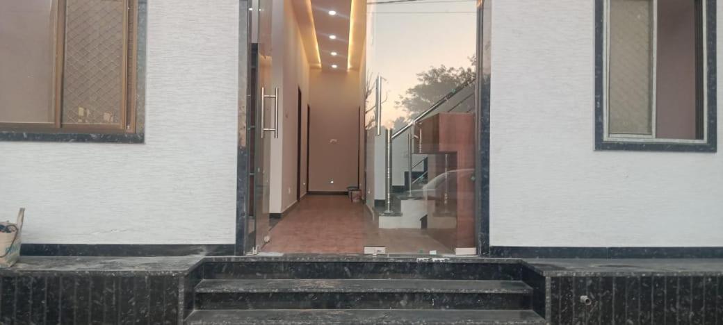 Parth Guest House - B&B