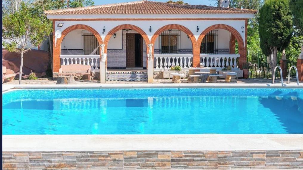 VILLA CUQUI - B&B