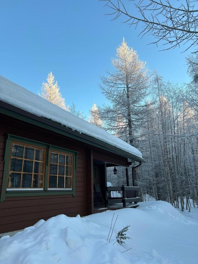 Forest and Lake Chalet in Pallas-Yllastunturi, Levi - Bed and Breakfast