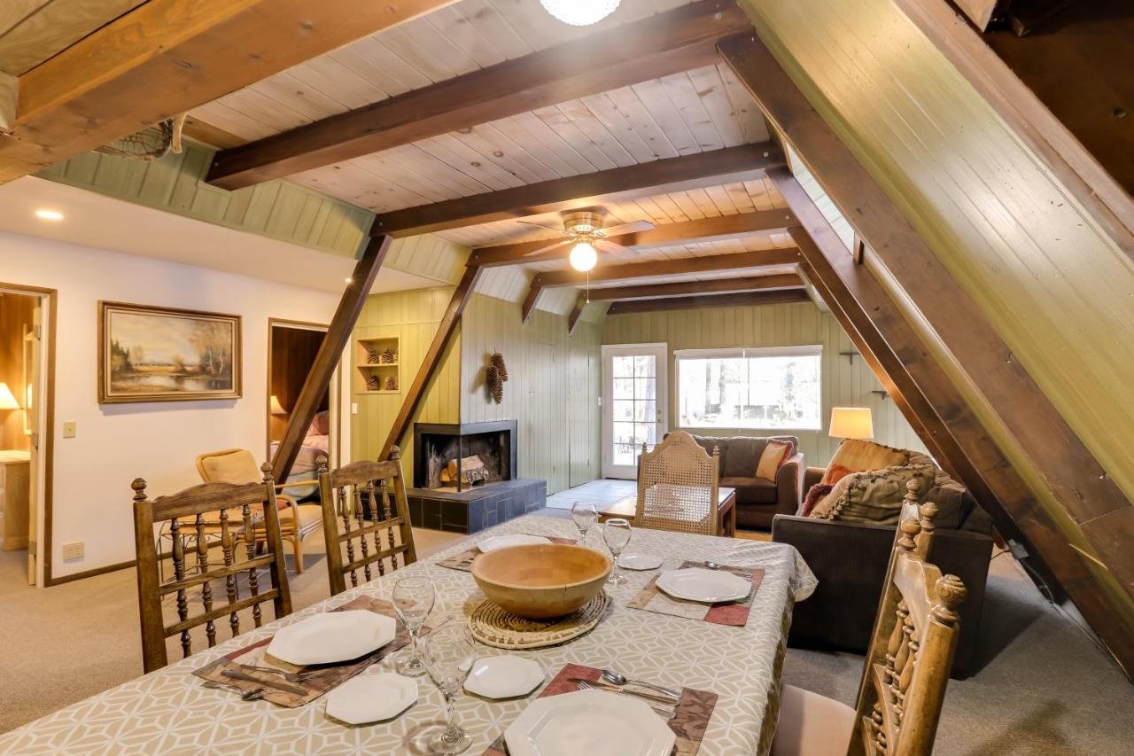 Quaint and Rustic A-Frame Less Than 5 Mi to Plumas-Eureka! - B&B Plumas Eureka