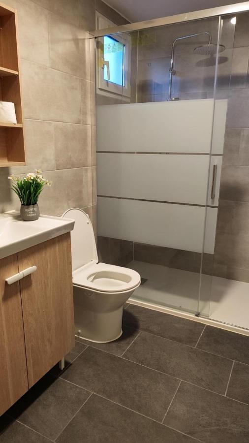 6奥利机场 卢浮宫 艾菲尔铁塔 巴黎圣母院 - B&B Vitry-sur-Seine