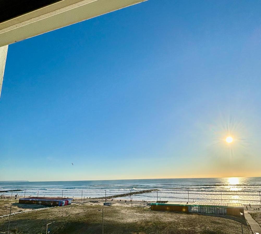 New Seaview Luxury Apartment - Torre Marimar - B&B