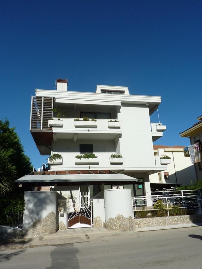 Orchidea Pineto Vacanza - B&B