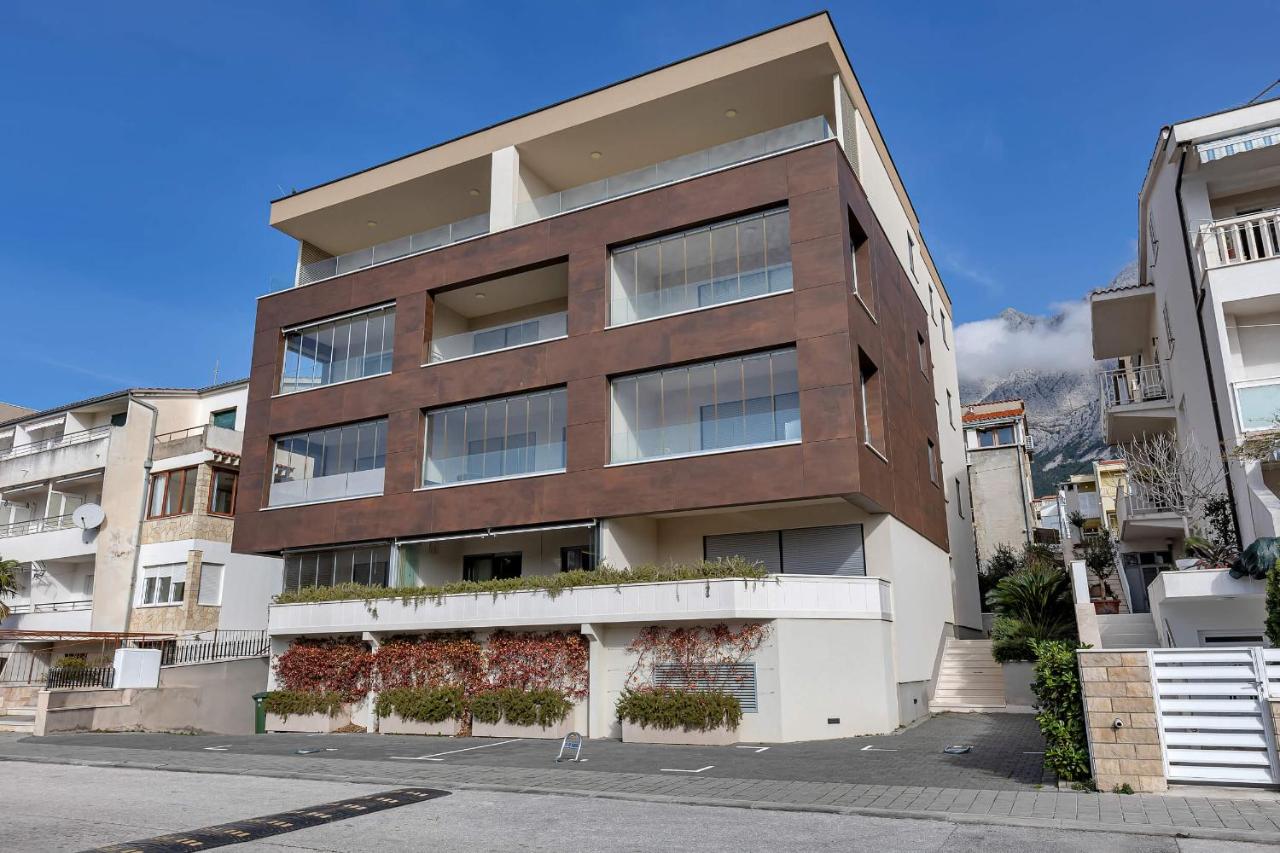 toDalmatia Seafront Apartment - Bed and Breakfast Makarska