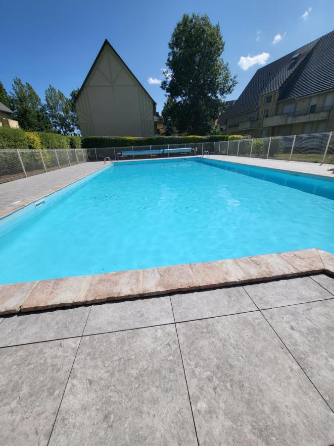 Charmante petite Villa sur Deauville Trouville-sur-Mer - Chambres d’hôtes