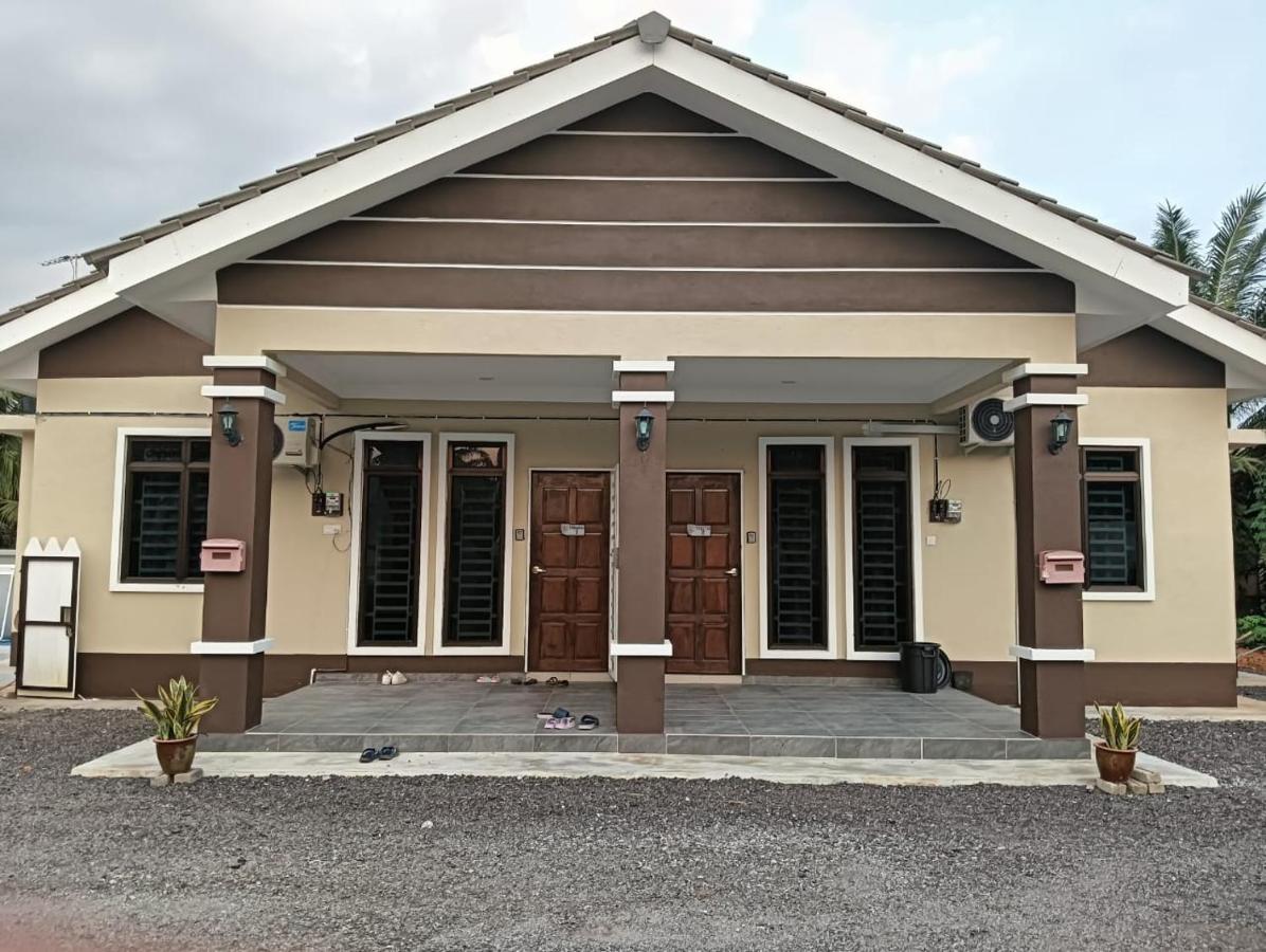 HOMESTAY DESA TERATAI - B&B