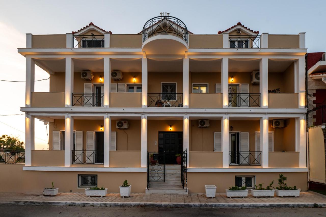 Eraora Lofts & Apartments Kefalonia - Bed and Breakfast Lakíthra