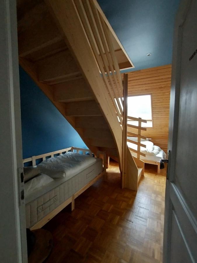 Suite with Mountain View