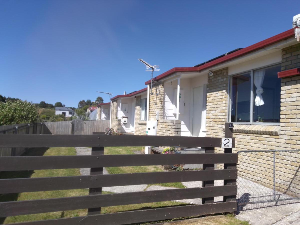Waratah Waterfall Retreat Unit1 Free Breakfast, WiFi & Pay Tv - B&B Waratah