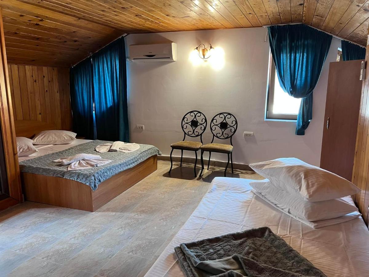 Deluxe Queen Room with Two Queen Beds