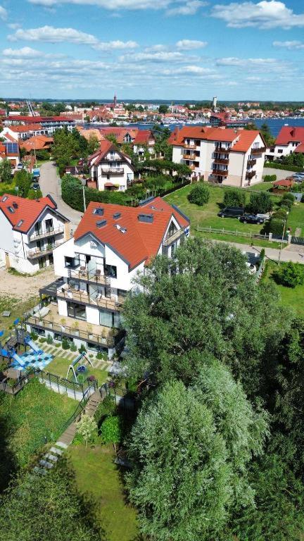 Cobalt Apartments Mikołajki - B&B Mikołajki