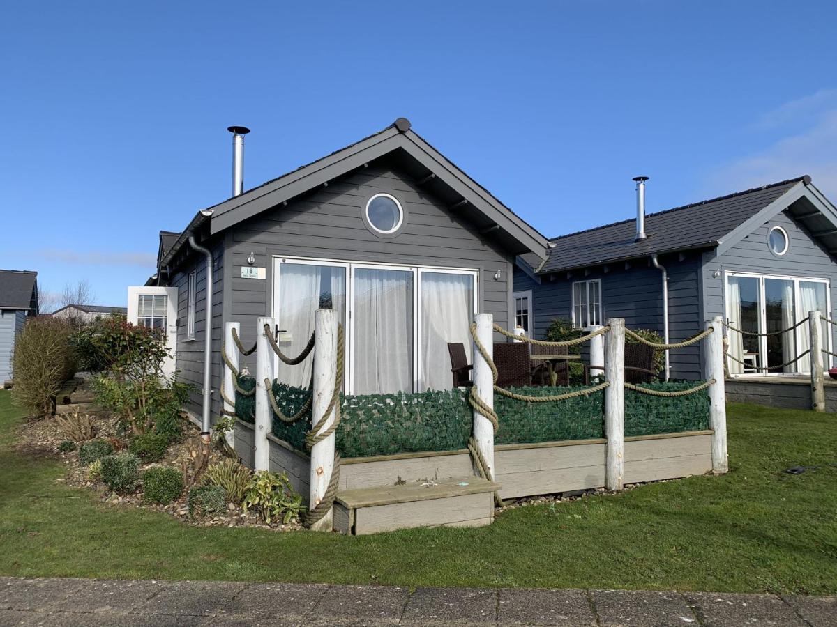 Sand Dollar at The Bay, sleeps 4, 2 small dogs welcome for free - B&B